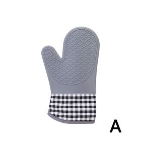 Silicone Oven Mitts; Heat Insulation Pad (Items: A)